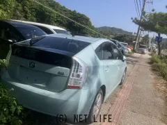 トヨタ プリウス