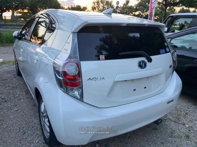 トヨタ アクア