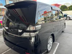 トヨタ ヴェルファイア