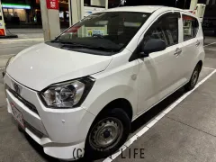 ダイハツ ミライース