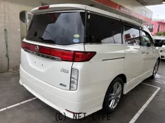 日産 エルグランド