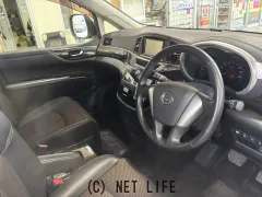 日産 エルグランド