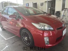 トヨタ プリウス