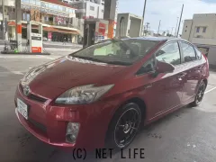 トヨタ プリウス