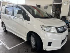 ホンダ フリードスパイクハイブリッド