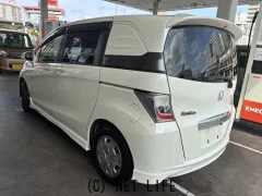 ホンダ フリードスパイクハイブリッド