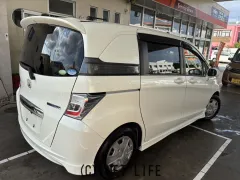 ホンダ フリードスパイクハイブリッド