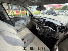 ダイハツ キャスト
