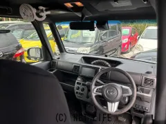 トヨタ ピクシスメガ