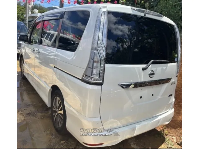 日産 セレナ