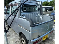 ダイハツ ハイゼットデッキバン