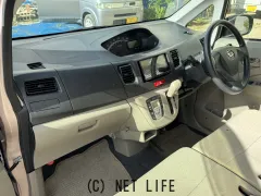 ダイハツ ムーヴ