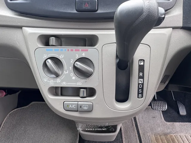 ダイハツ ミライース