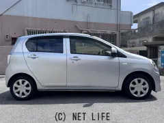 ダイハツ ミライース