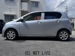 ダイハツ ミライース