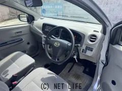 ダイハツ ミライース