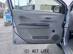 ダイハツ ミライース