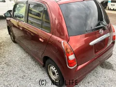 ダイハツ ミラジーノ