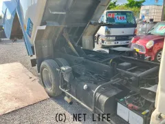 日野自動車 デュトロ