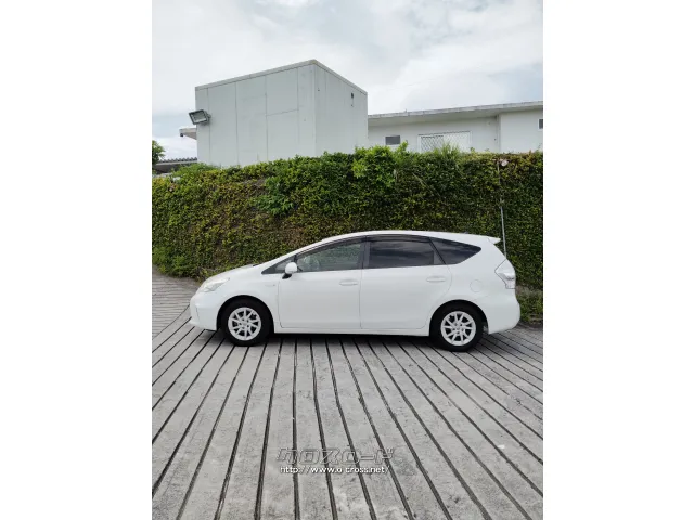 トヨタ プリウスα