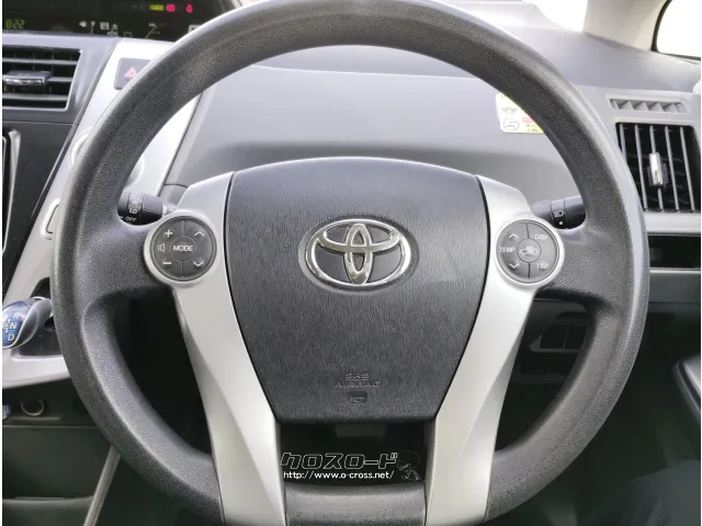 トヨタ プリウスα