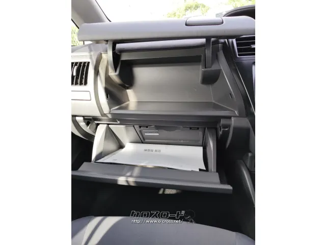 トヨタ プリウスα