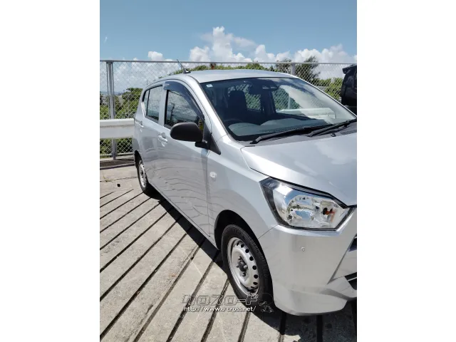 ダイハツ ミライース