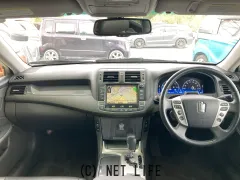 トヨタ クラウンハイブリッド