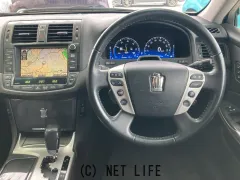 トヨタ クラウンハイブリッド