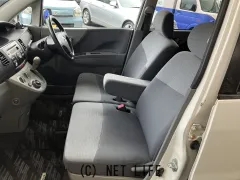 ダイハツ ムーヴ