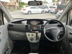 ダイハツ ムーヴ