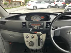 ダイハツ ムーヴ