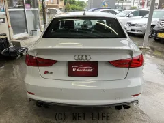 アウディ S3セダン