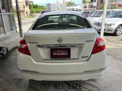 日産 ティアナ