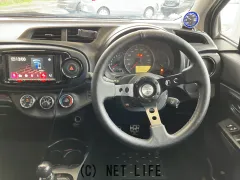 トヨタ ヴィッツ