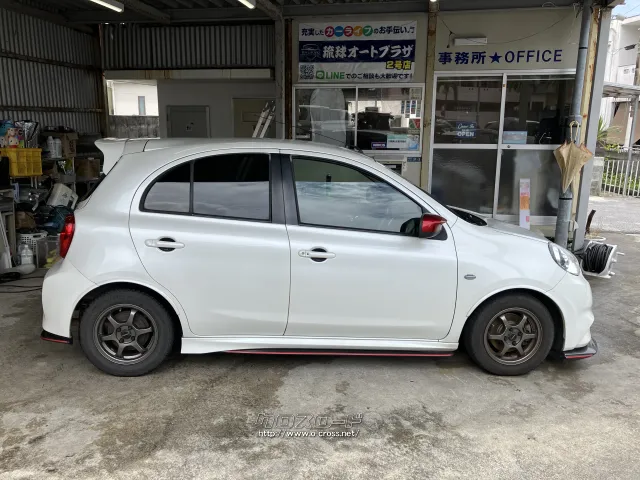日産 マーチ