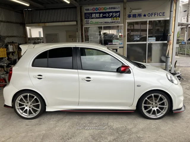 日産 マーチ