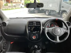 日産 マーチ