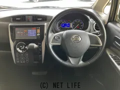 日産 デイズ