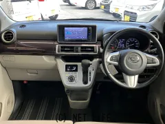ダイハツ キャスト