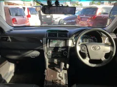 トヨタ カムリハイブリッド