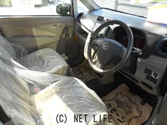 ダイハツ ムーヴ