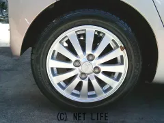 ダイハツ ミライース
