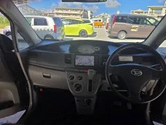 ダイハツ ムーヴ