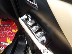 トヨタ ヴェルファイア