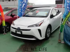 トヨタ プリウス
