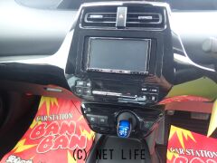 トヨタ プリウス