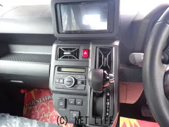 ダイハツ タフト