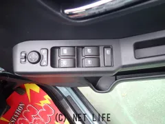 ダイハツ タフト