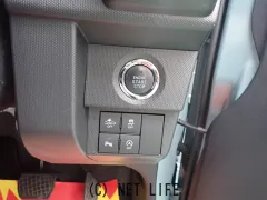 ダイハツ タフト